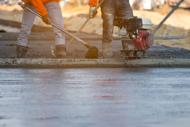 Best Concrete Patio Contractor  in Flowing Wells, AZ